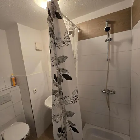 Kleines 2 Raum - Grupello-3 Apartment